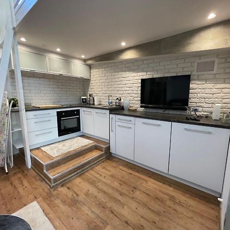 Warynskiego 9 - Piekna Panorama Miasta - Smart Tv 42 Cale - Wifi - Ekspres Kapsulkowy - W Pelni Wyposazona Kuchnia ワルシャワ エクステリア 写真