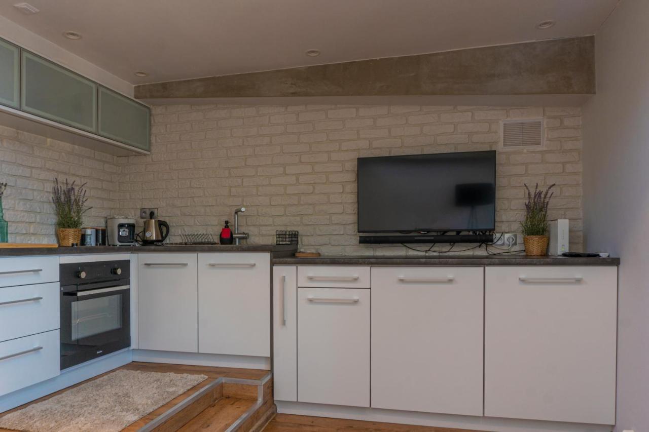 Warynskiego 9 - Piekna Panorama Miasta - Smart Tv 42 Cale - Wifi - Ekspres Kapsulkowy - W Pelni Wyposazona Kuchnia ワルシャワ エクステリア 写真