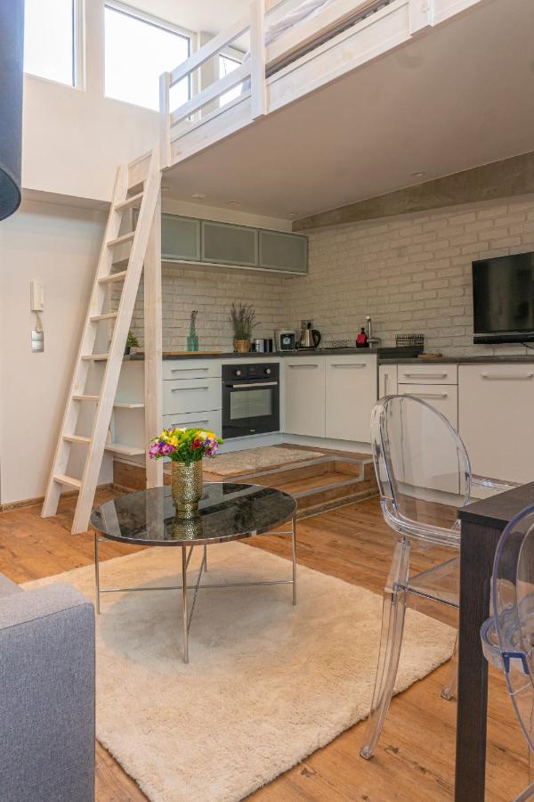 Warynskiego 9 - Piekna Panorama Miasta - Smart Tv 42 Cale - Wifi - Ekspres Kapsulkowy - W Pelni Wyposazona Kuchnia ワルシャワ エクステリア 写真